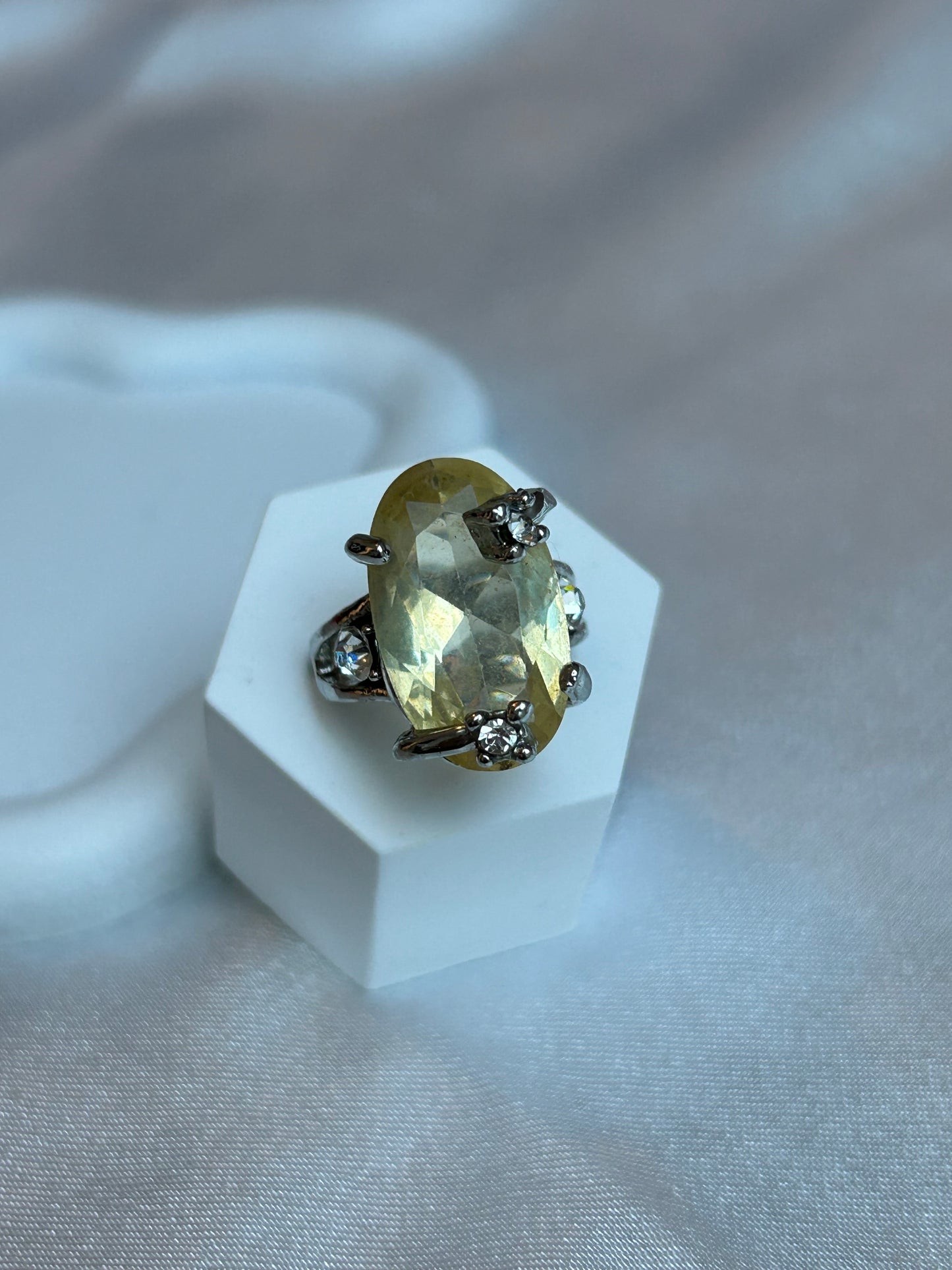 Bague vintage strass jaune et transparent taille 49