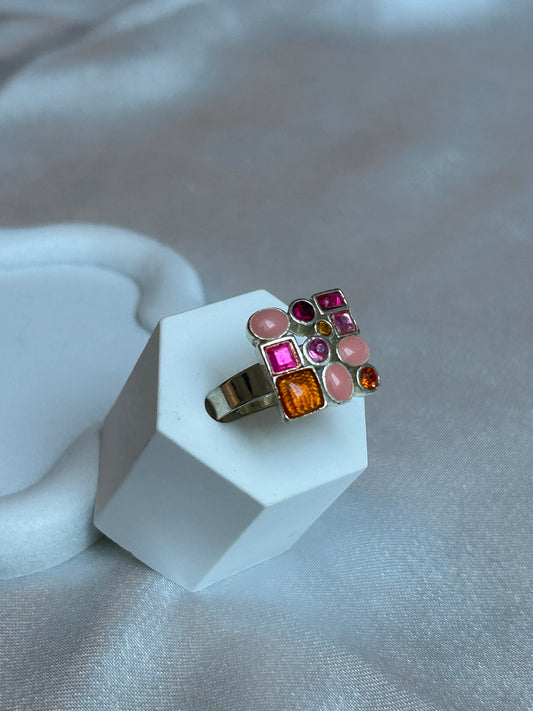 Bague argenté vintage taille ajustable et pierre roses