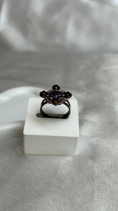 Bague vintage atypique bronze et perles violettes