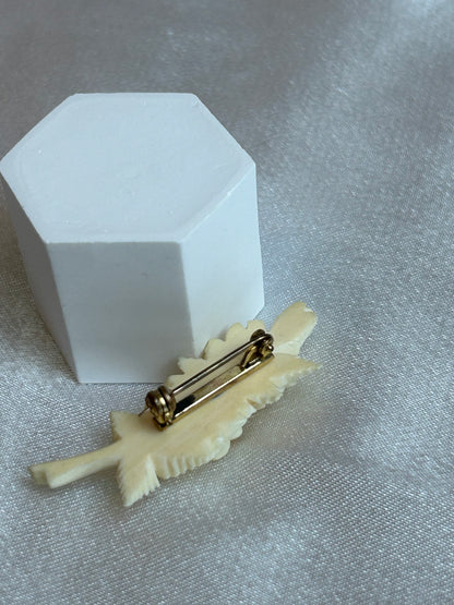 Broche vintage fleurs roses  beige doré