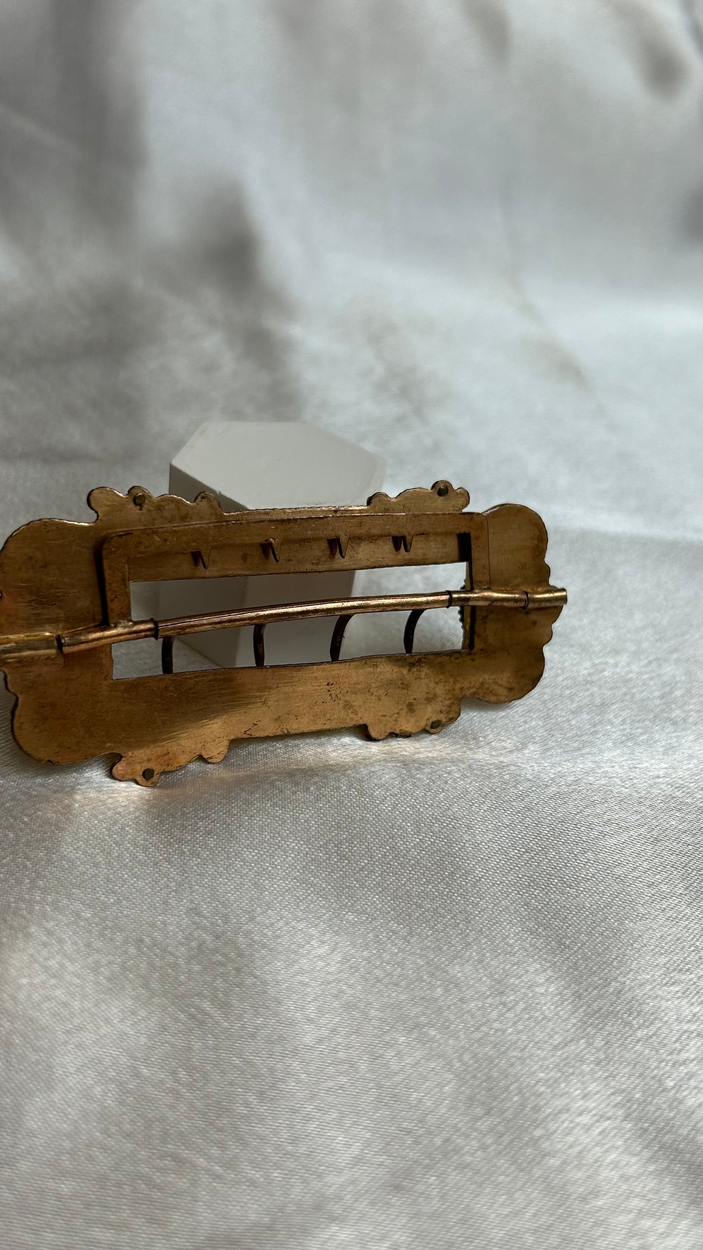 Pince à cheveux antique vintage doré et pierres