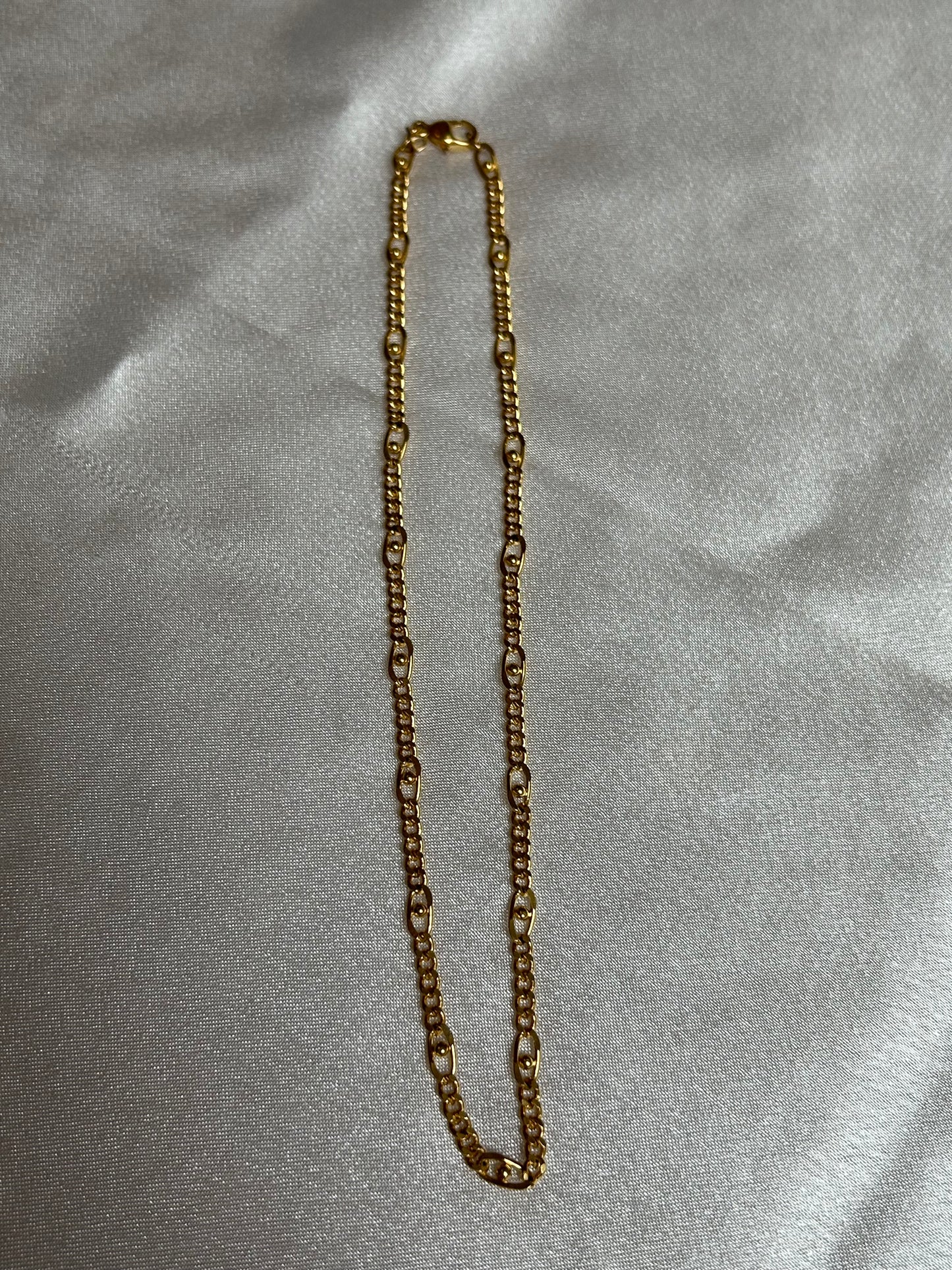 Collier vintage jolies mailles doré plaqué or femme