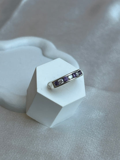 Bague strass violet et transparent taille 57