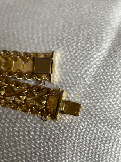 Bracelet vintage plaqué or femme ciselé