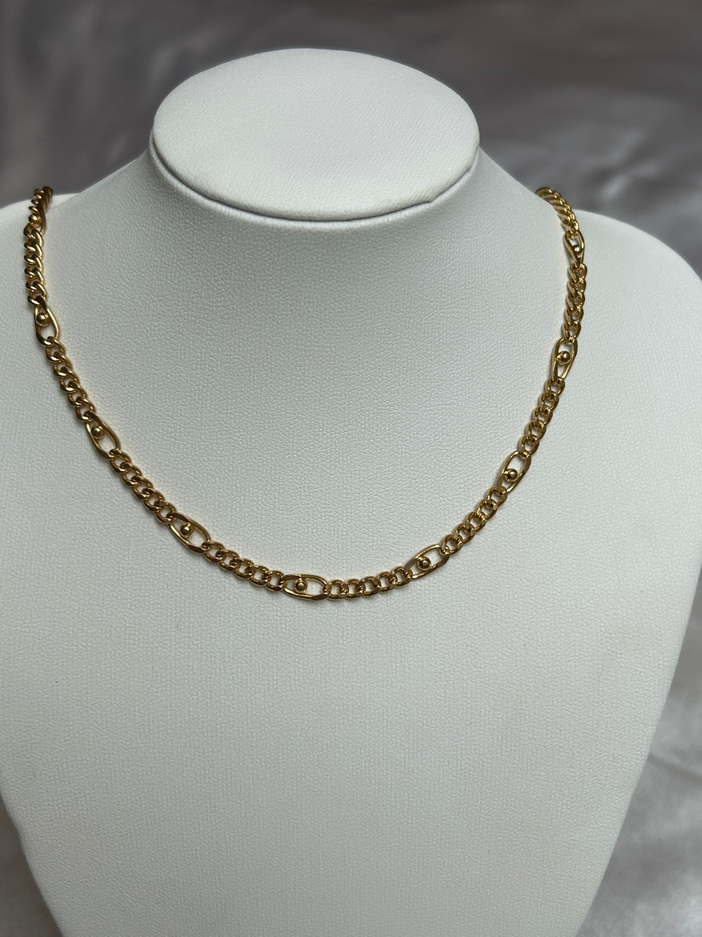 Collier vintage jolies mailles doré plaqué or femme