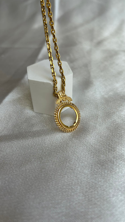 Pendentif atypique vintage en plaqué or