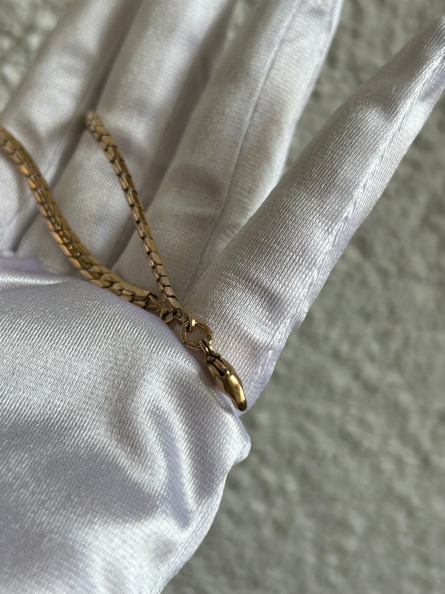 Splendide bracelet en plaqué or maille plates