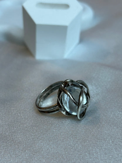 Bague taille 54 argenté et pierre atypique