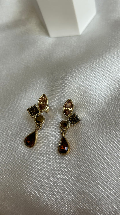Boucles d’oreilles pendantes vintage et strass