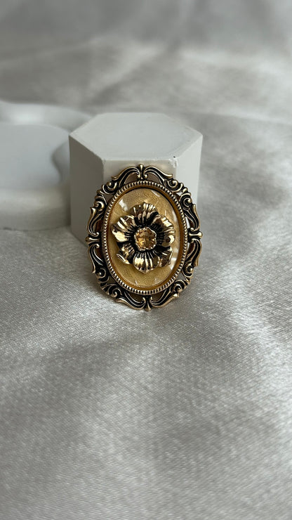 Broche à clip vintage fleur dorée bronze