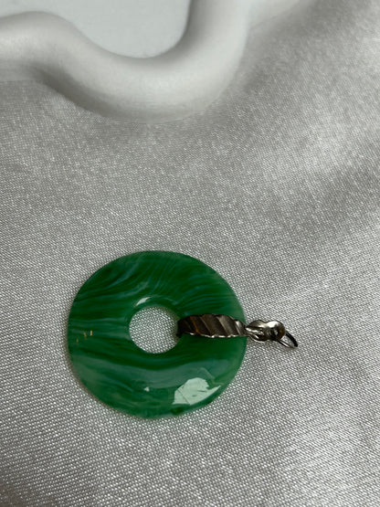 Pendentif vintage cercle vert marbre et Métal argenté