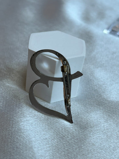 Broche vintage argenté lettre « B »