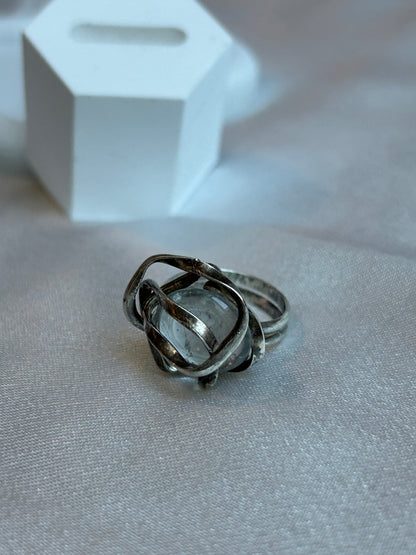 Bague taille 54 argenté et pierre atypique