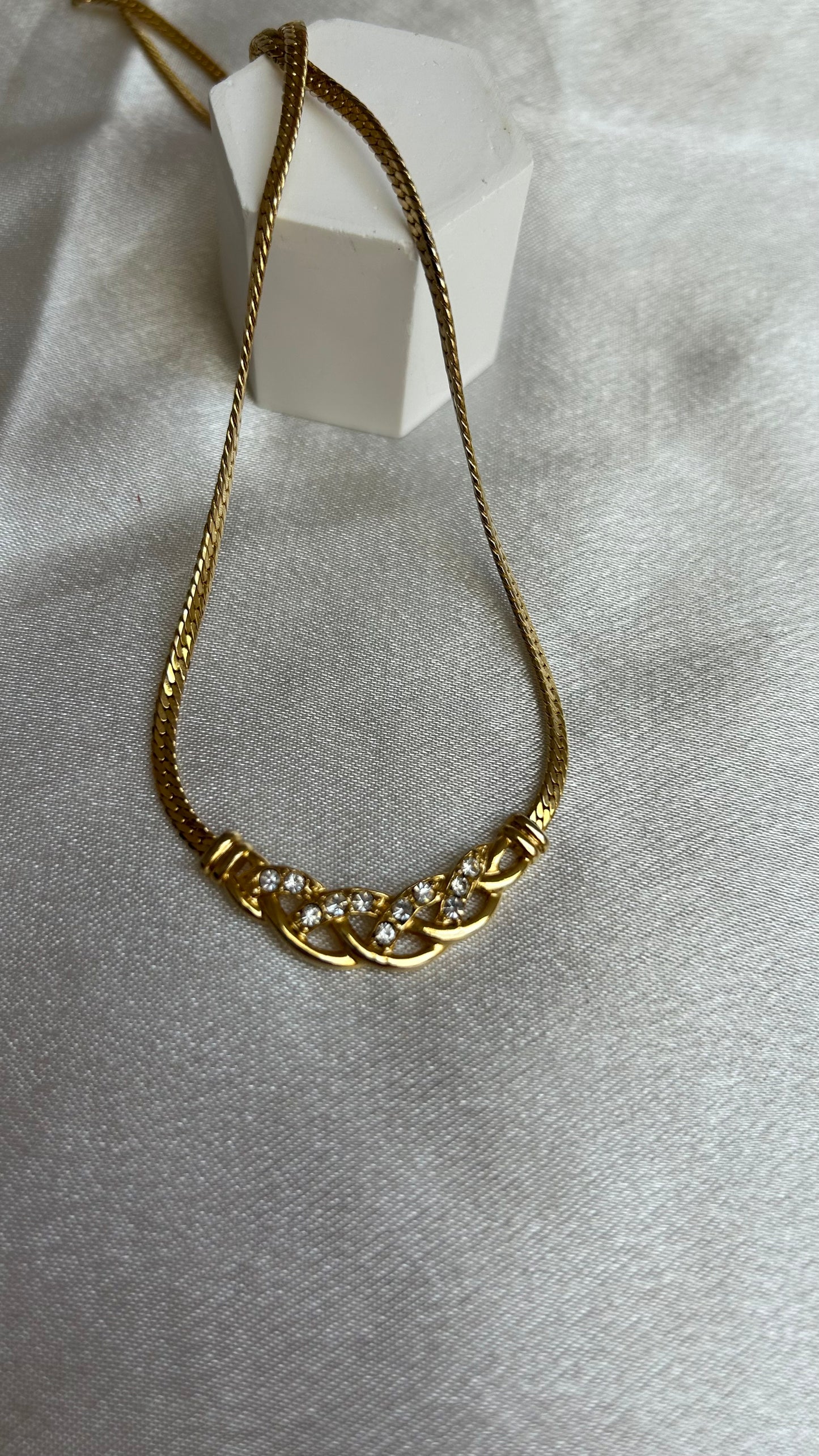 Collier vintage doré et strass