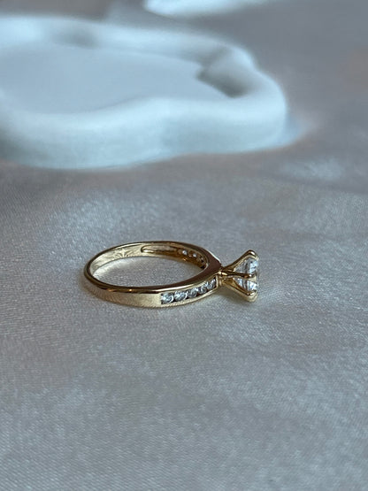 Splendide Bague Solitaire avec Strass en Plaqué Or