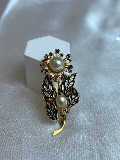 Broche en or de Tolède vintage fleur et perle style culture