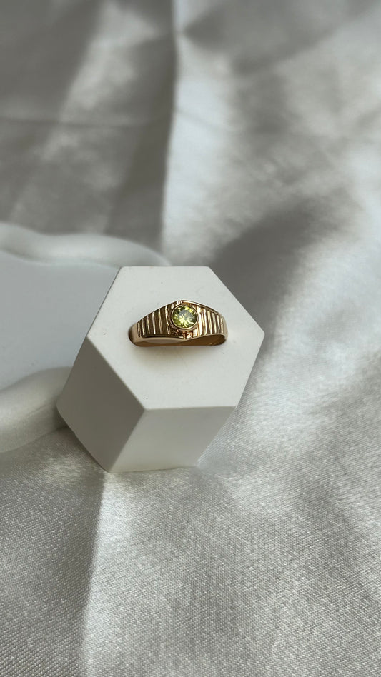 Bague en plaqué or et malachite vintage taille 56