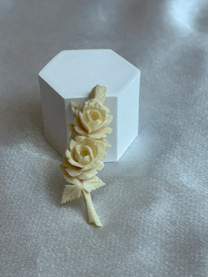 Broche vintage fleurs roses  beige doré