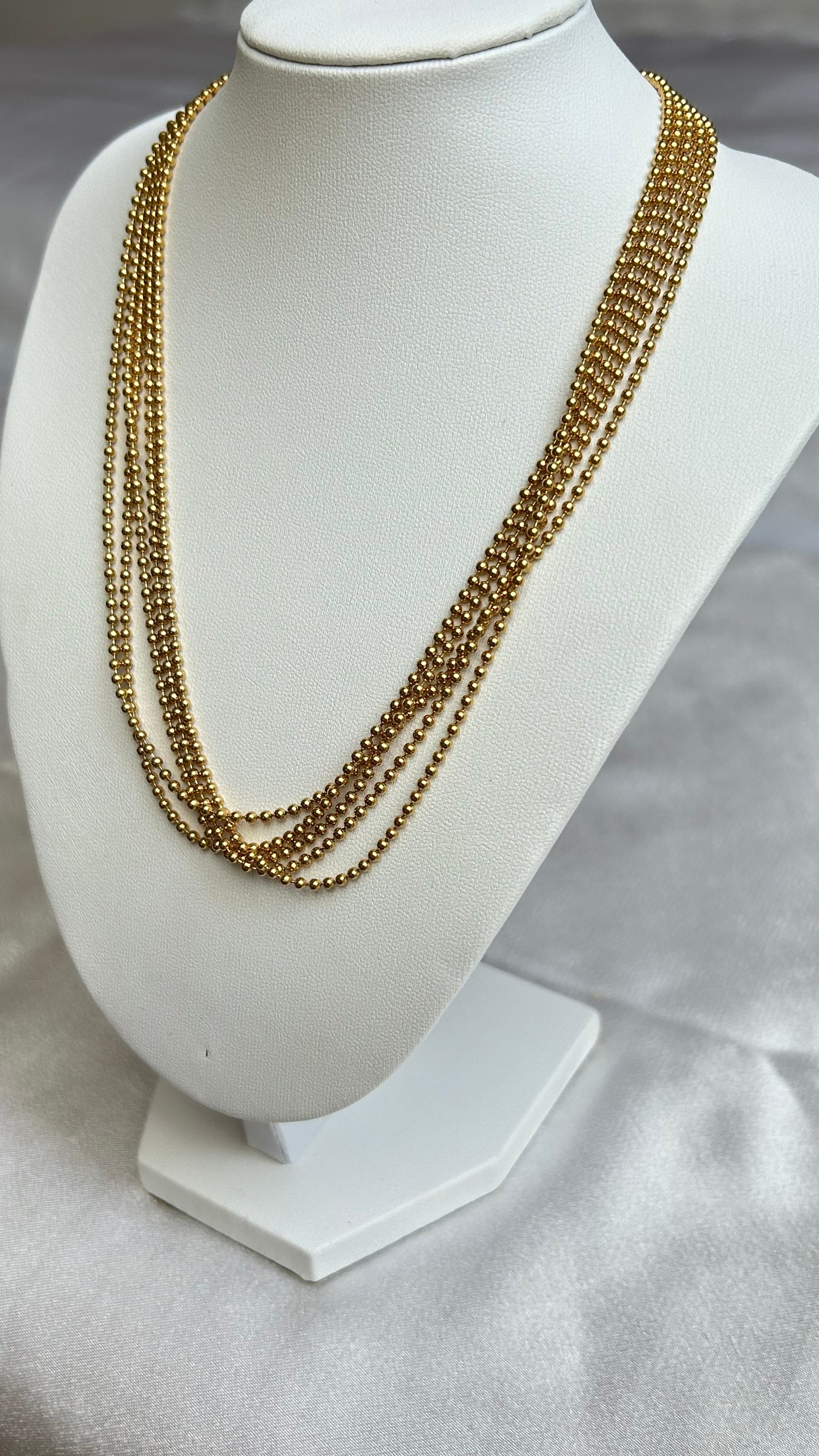 Splendide collier vintage boules doré signé motivex