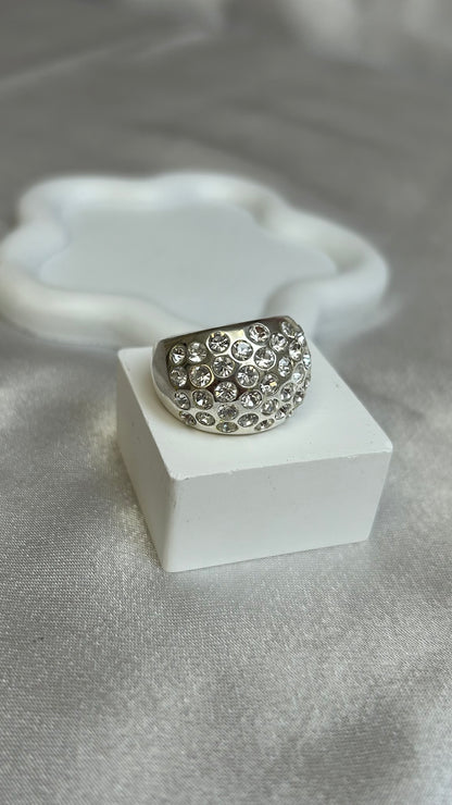 Bague vintage argenté et strass taille 55