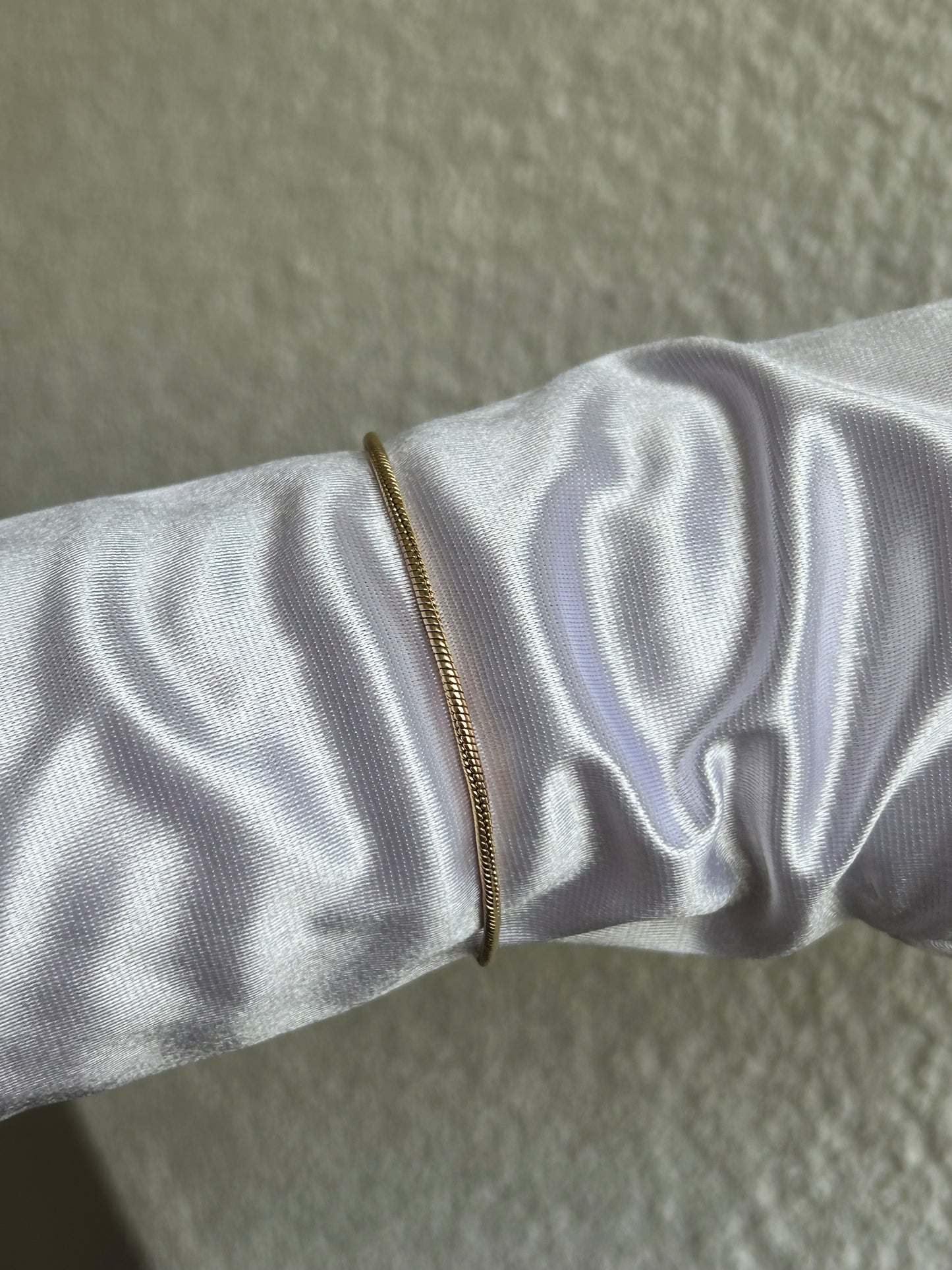 Bracelet en plaqué or maille raffinée