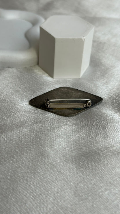 Broche vintage atypique fleurs rose peintes