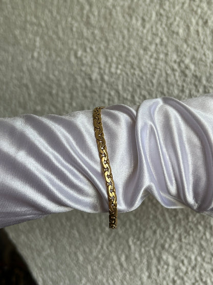 Splendide bracelet maille plates plaqué or d’occasion
