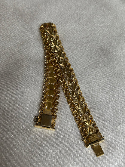Bracelet vintage plaqué or femme ciselé