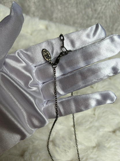 Jolie collier vintage à fleur noir et strass noir