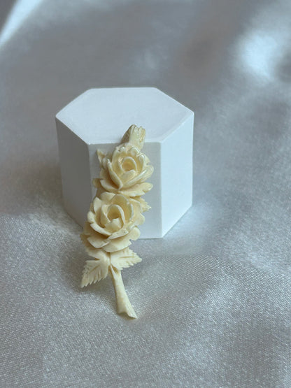 Broche vintage fleurs roses  beige doré
