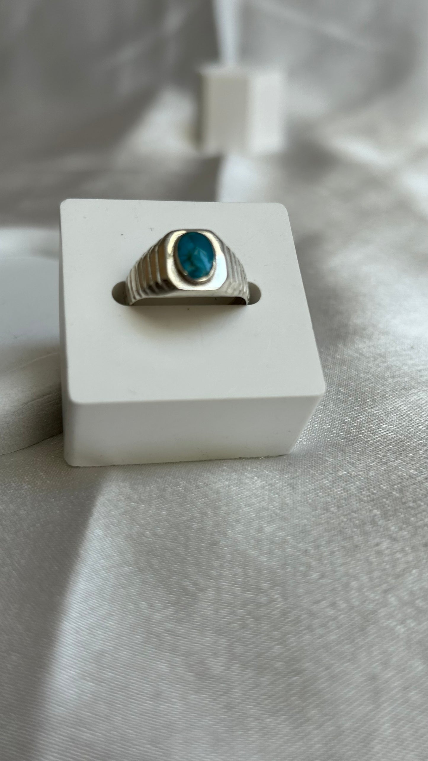 Bague chevalière vintage en argent et turquoise taille 53