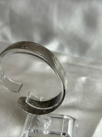 Bracelet jonc en argent vieilli