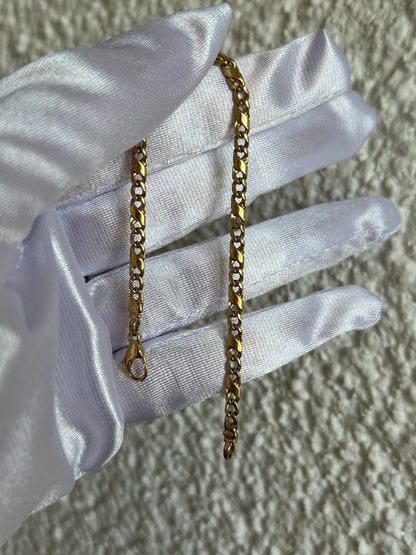 Bracelet en plaqué or maille atypique doré