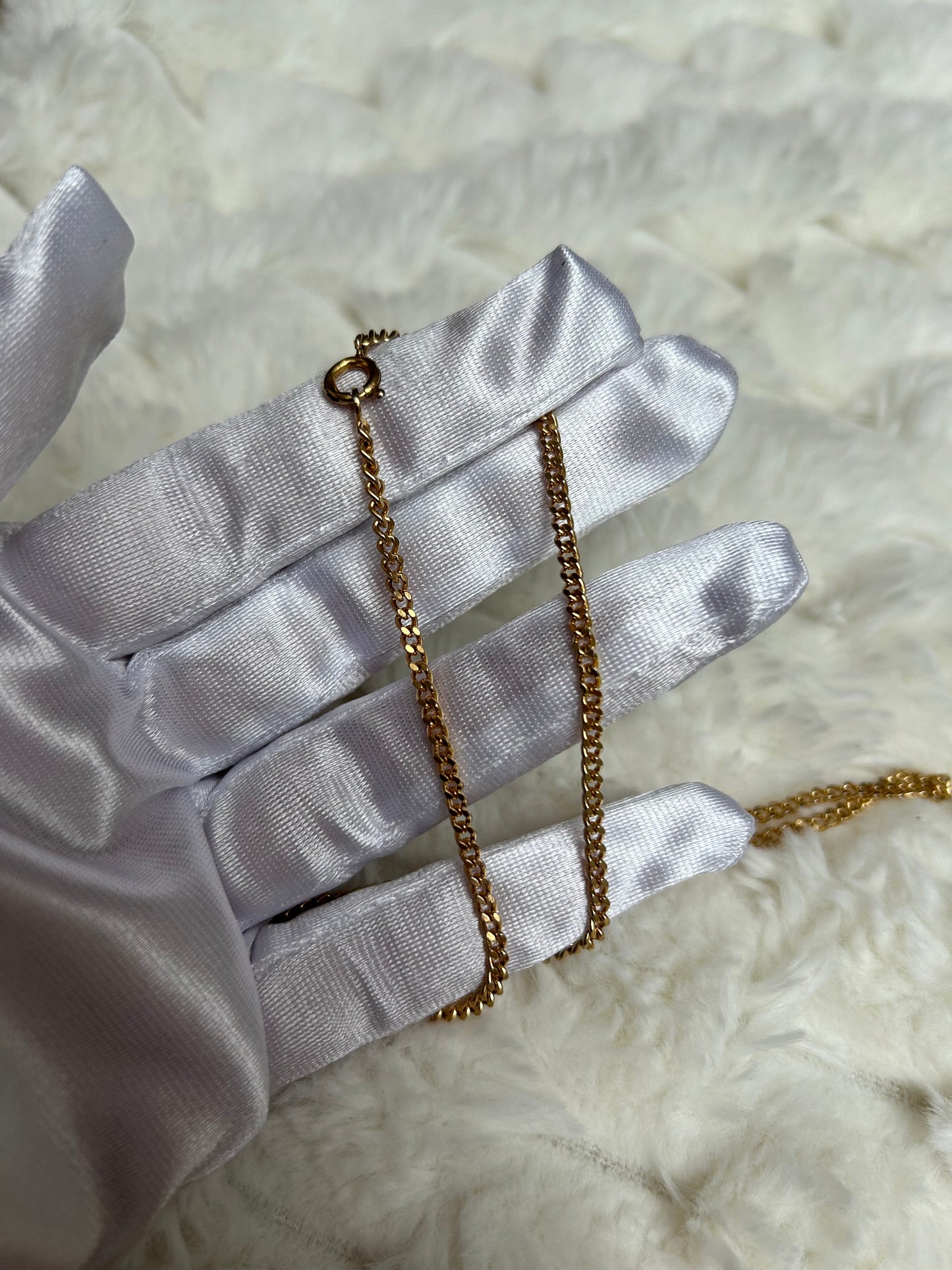 Jolie chaîne vintage en plaqué or femme