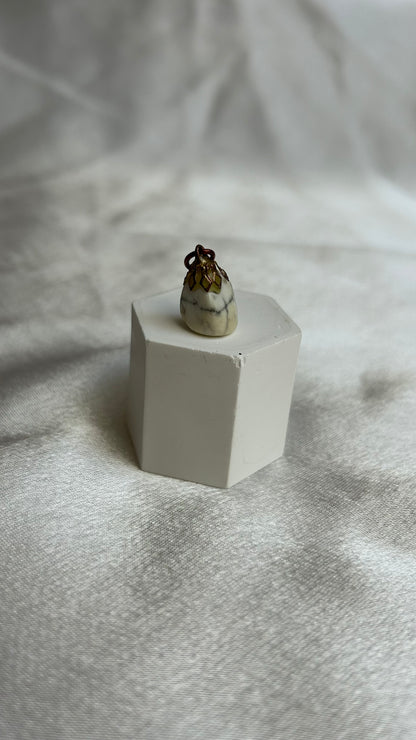 Pendentif pierre vintage au choix