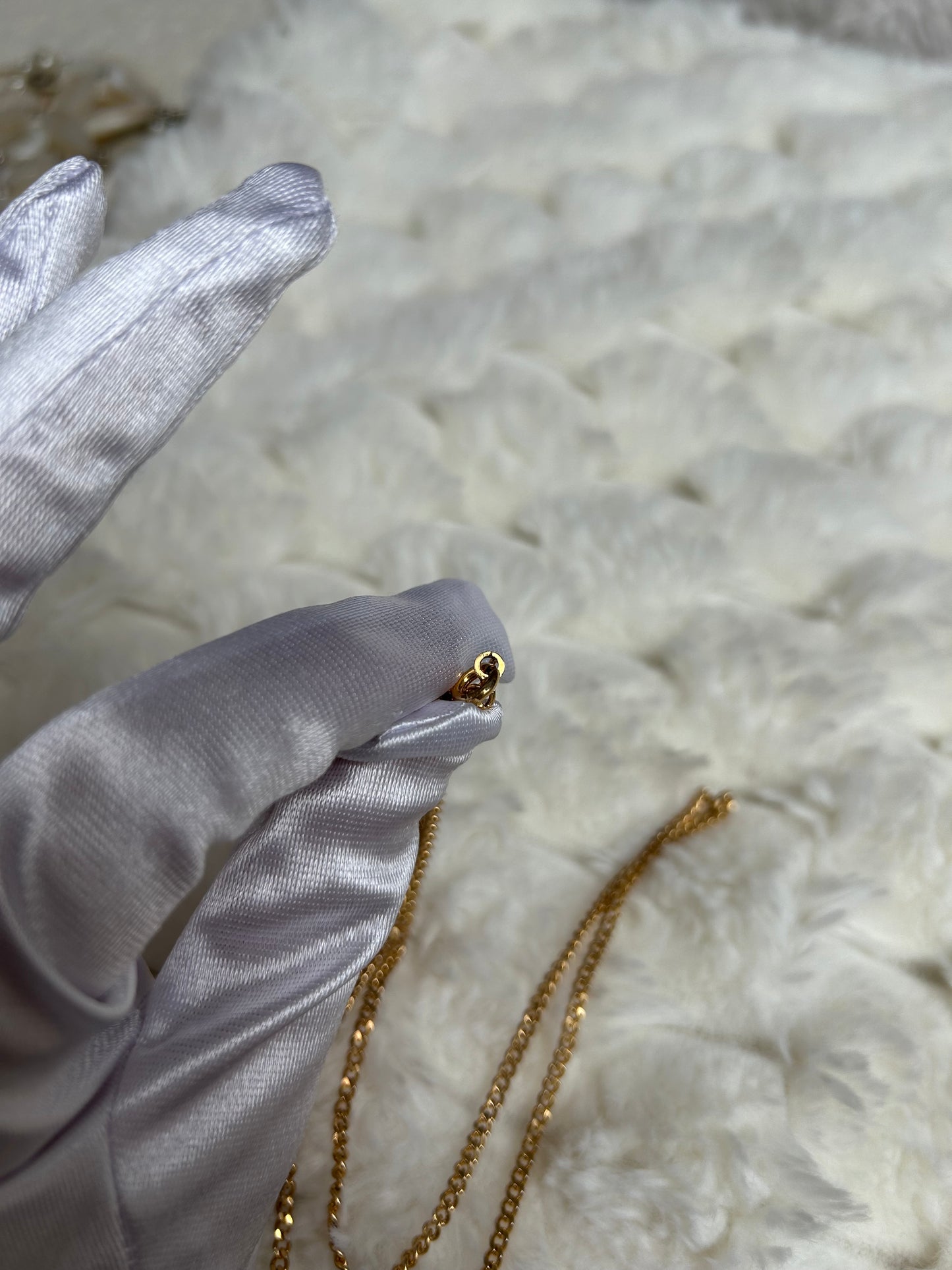 Jolie chaîne vintage en plaqué or femme