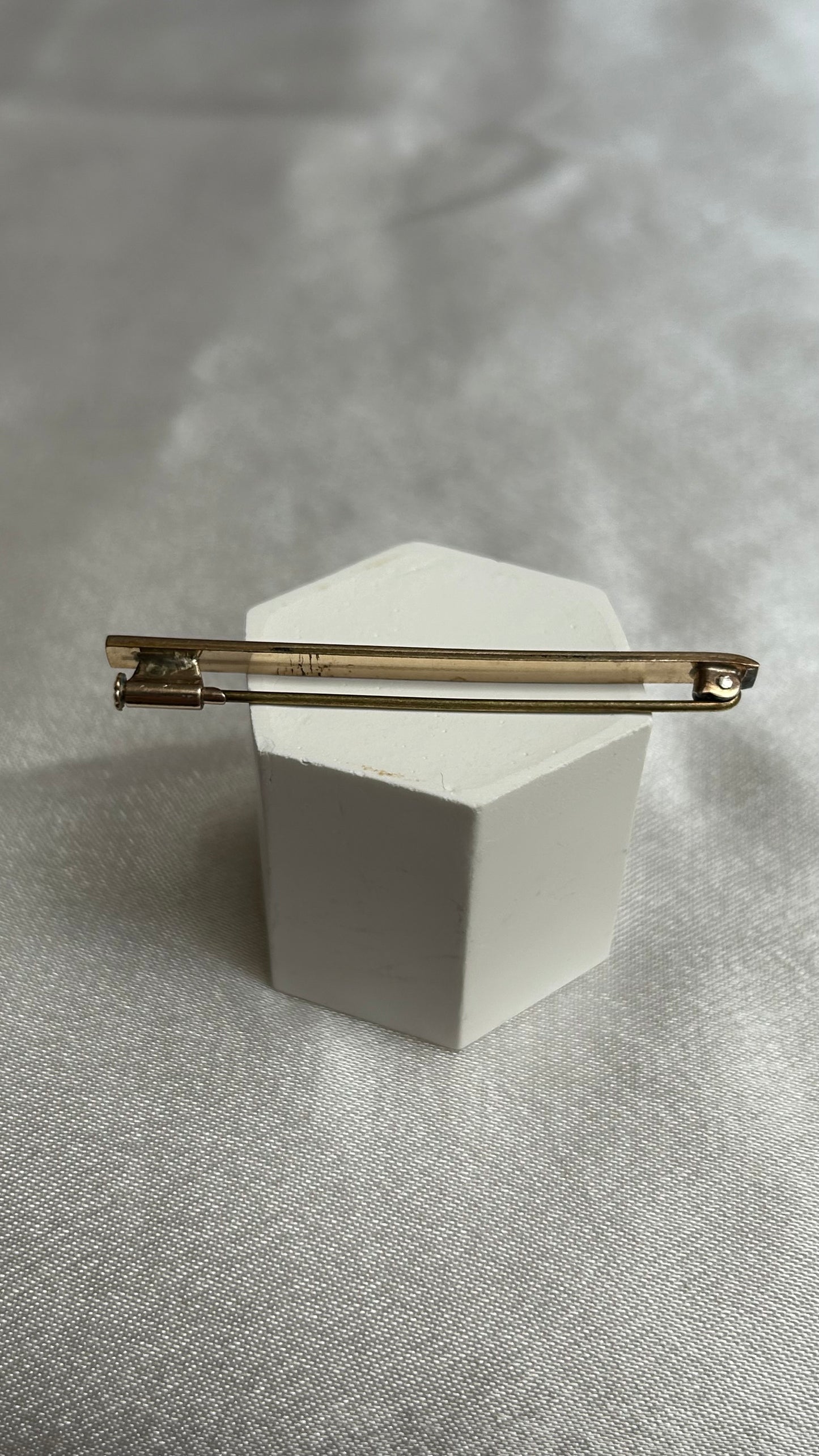 Broche vintage rectangle doré