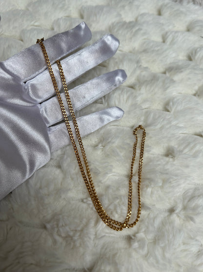 Jolie chaîne vintage en plaqué or femme