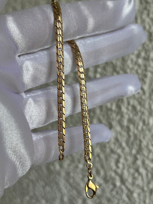 Splendide bracelet en plaqué or maille plates