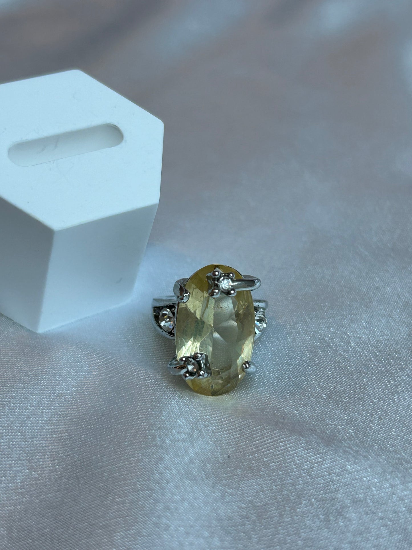 Bague vintage strass jaune et transparent taille 49