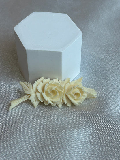 Broche vintage fleurs roses  beige doré
