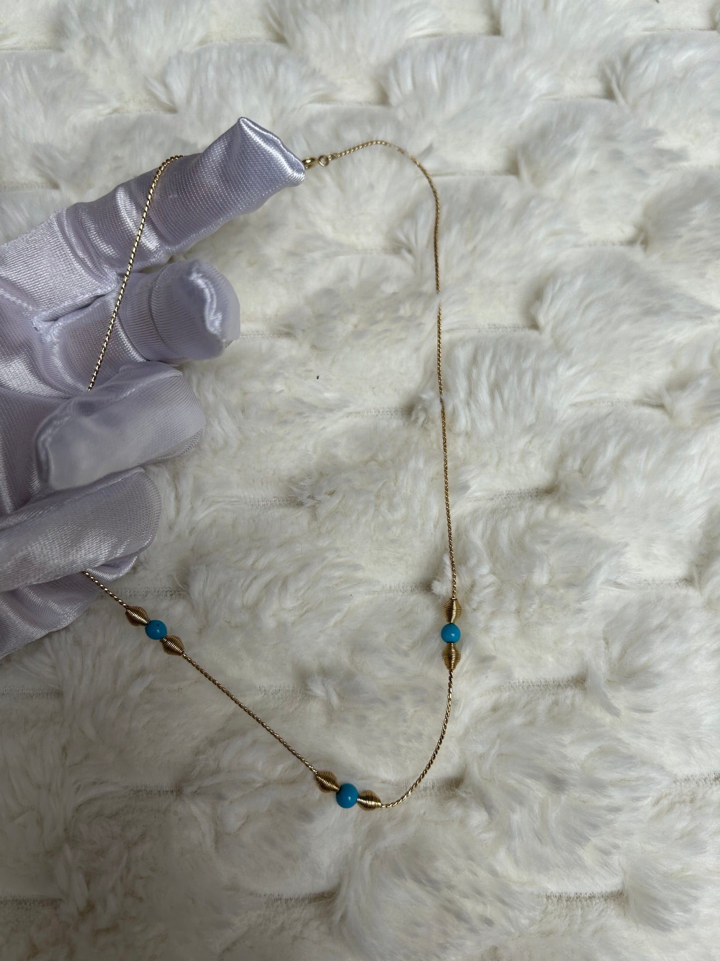 Collier vintage doré et bleu fantaisie