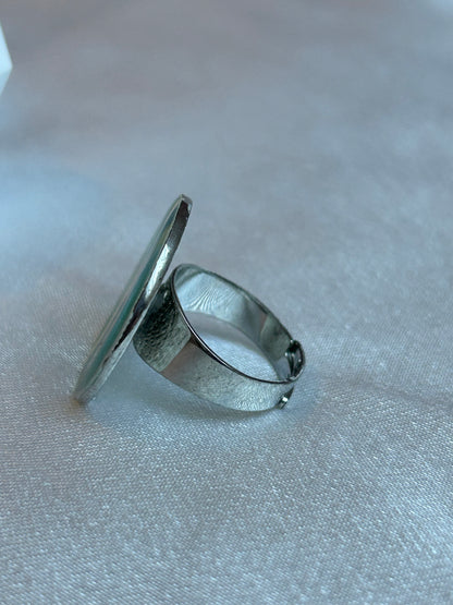 Bague vintage taille ajustable argenté et nuances de verts