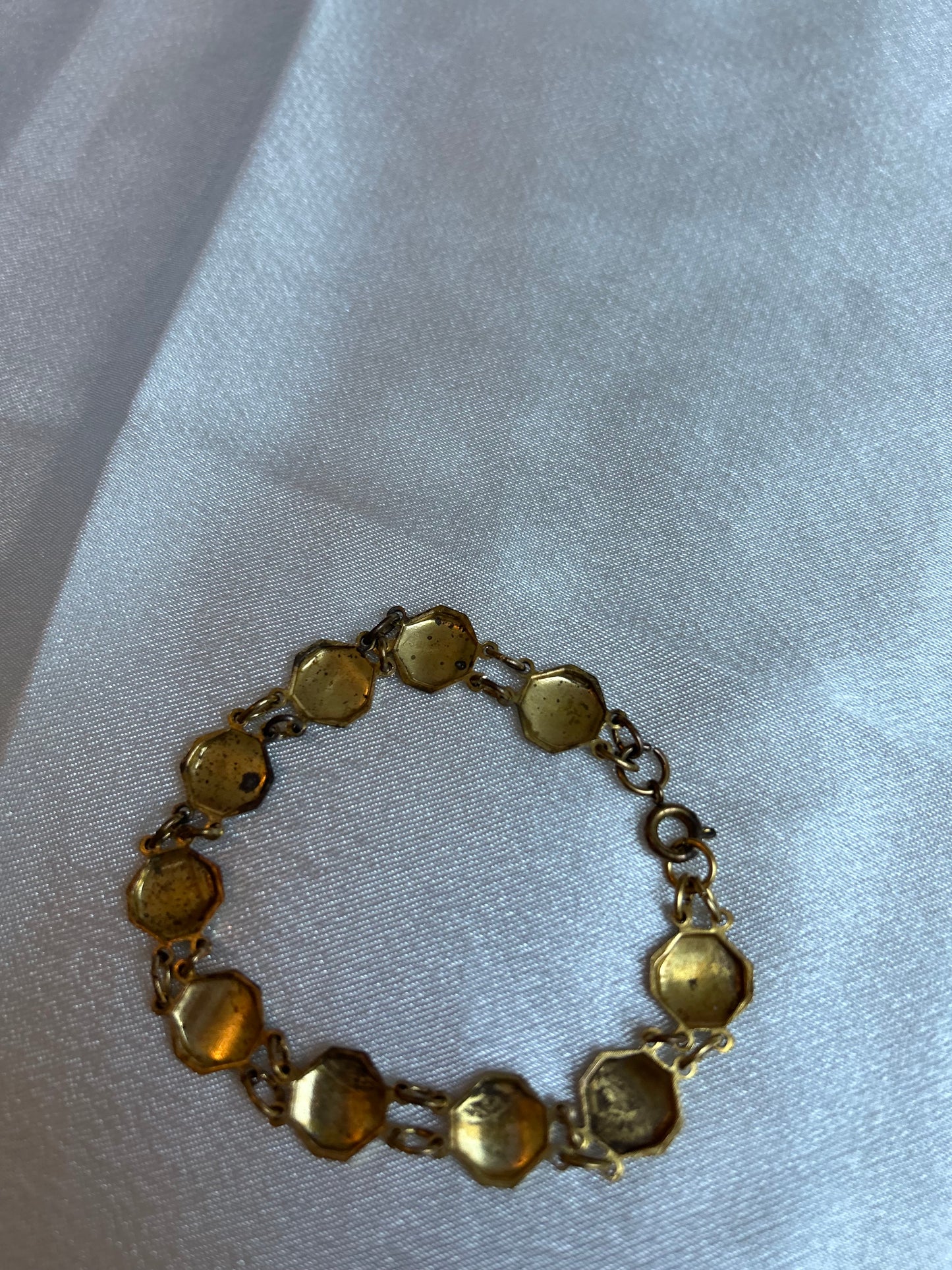 Bracelet en or de Tolède vintage femme de seconde main fleur