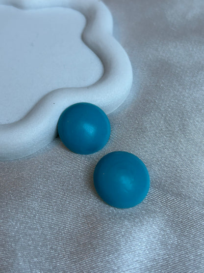 Boucles d’oreilles pins vintage bleue