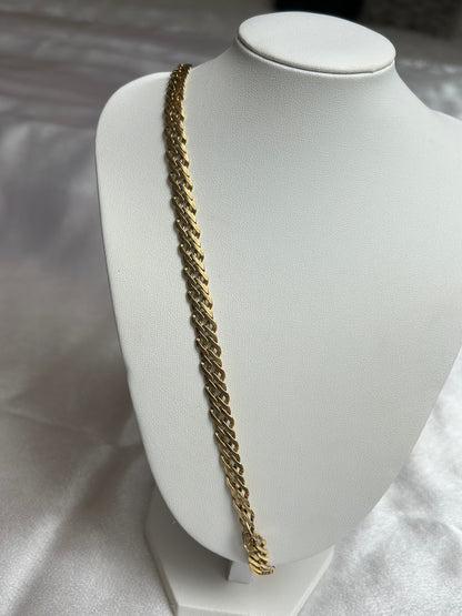 Collier en plaqué or grosses mailles anglaises plates