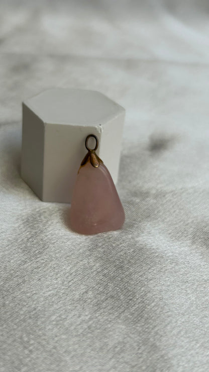 Pendentif pierre vintage au choix