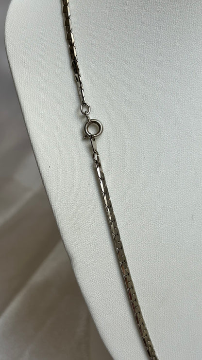 Collier vintage mailles plates argenté