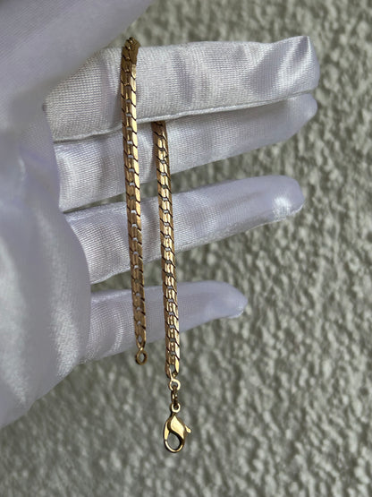 Splendide bracelet en plaqué or maille plates