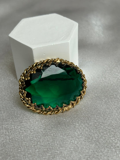Broche vintage doré bronze et pierre verte